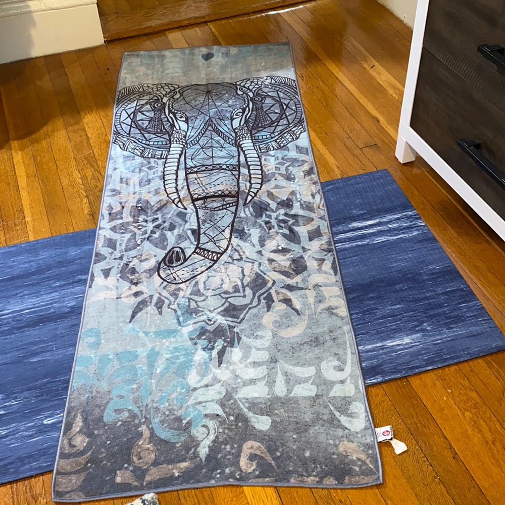 Yogitoes